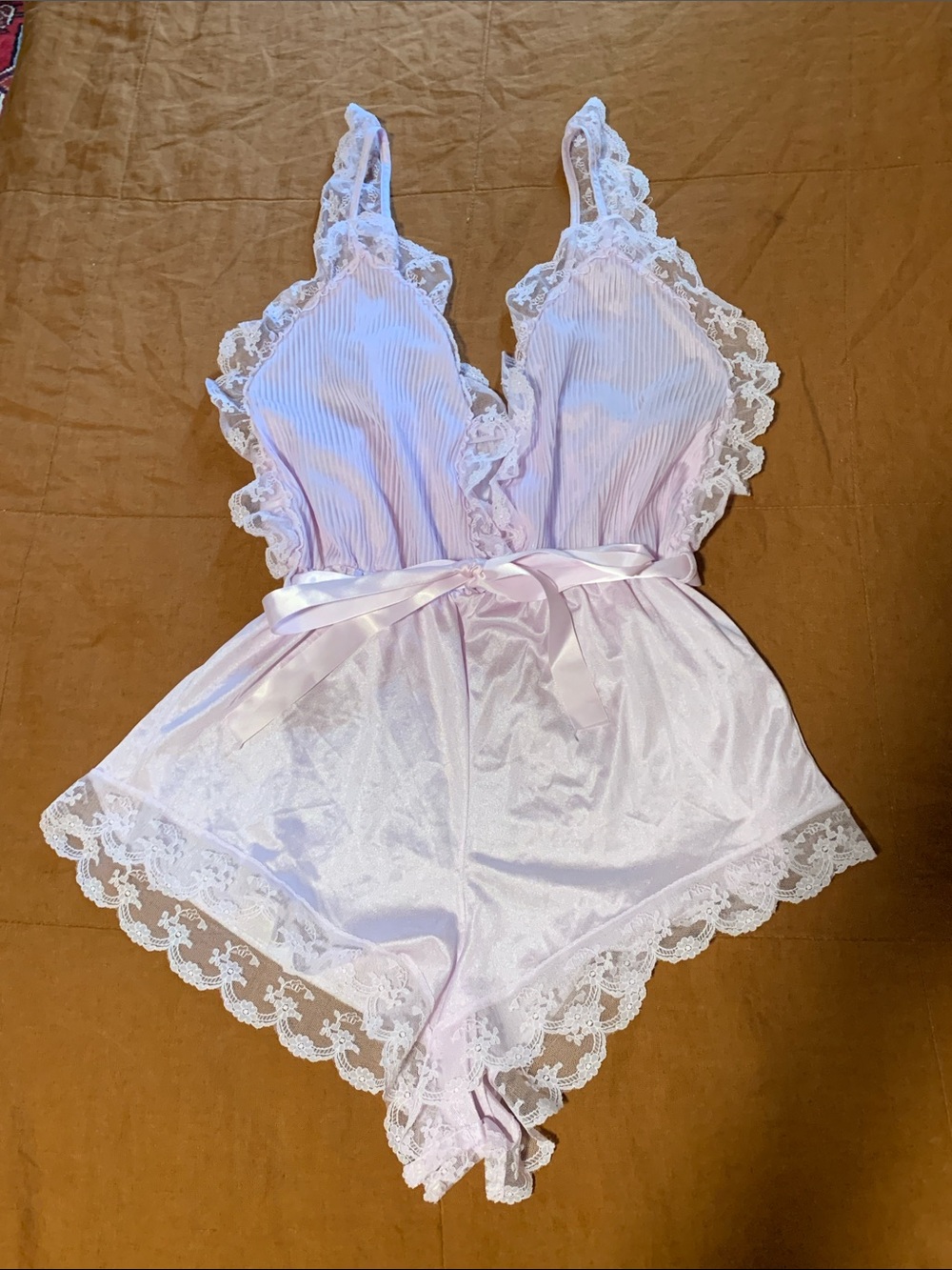 Vintage lingerie Lace-Trim Satin Chemise Romper in Light Lilac